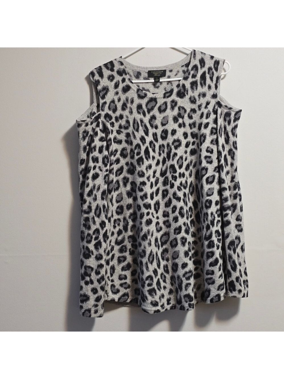 Charter Club Leopard Print Cold Shoulder 100% Cashmere Sweater Color Large